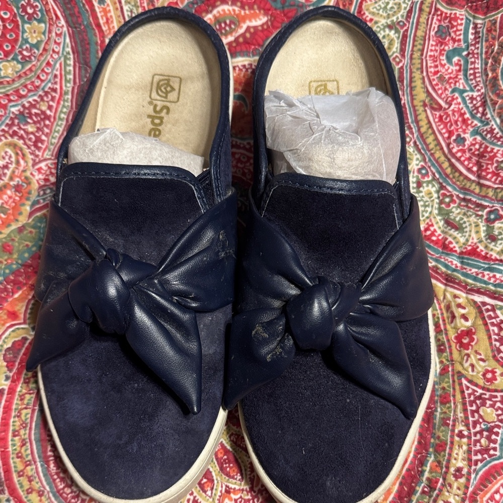 Spenco Women's Navy Knot Slip-On Sneakers